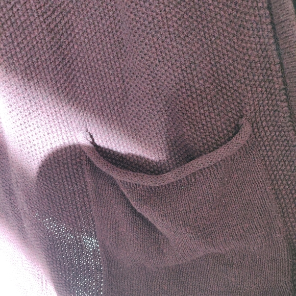 💖3/$25💖 American Eagle Knit Cardigan - Picture 8 of 10